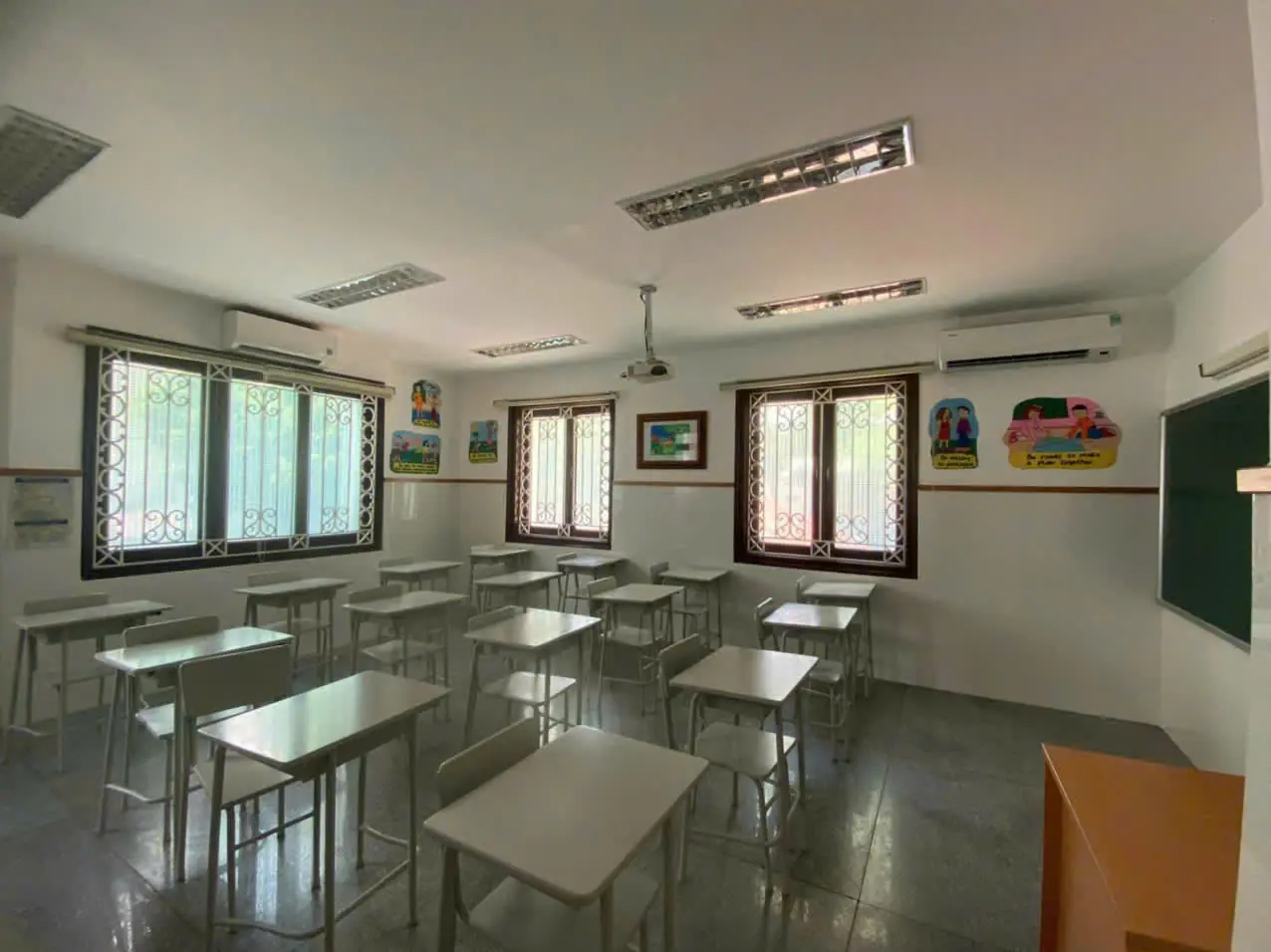 sửa máy lạnh âm trần quận 7